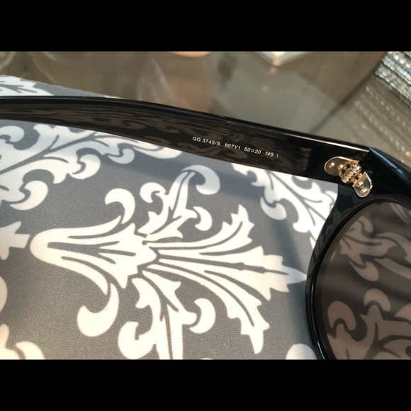 authentic gucci sunglasses - Picture 5 of 7